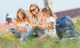 Wandertag mit Maibaumaufstellen in Übersbach