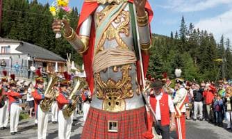 msontanz mit der Schützengarde & Bürgermusik