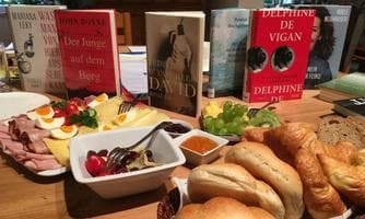 Literaturfrühstück